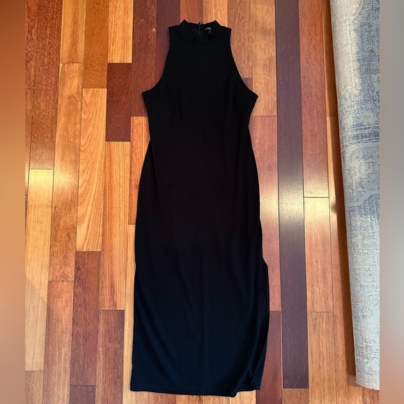 Dynamite | Lined high neck black cotton dress with slit size large - Picture 2 of 4